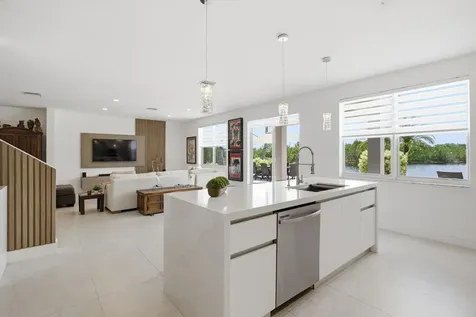 1913 Silverbell Terrace Weston FL 33327