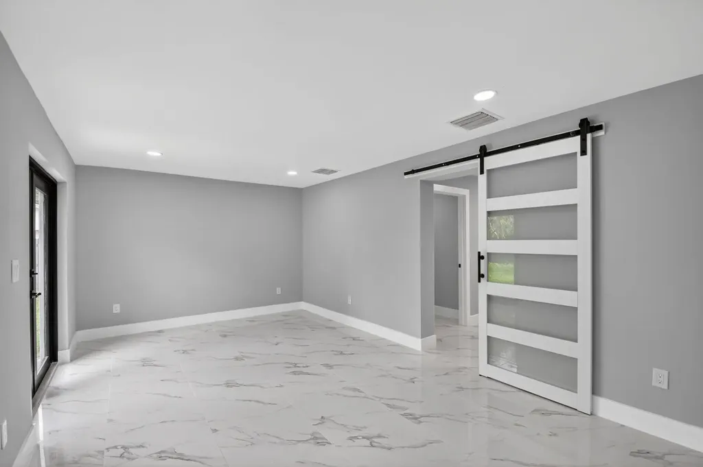 3192 Riddle Road West Palm Beach FL 33406