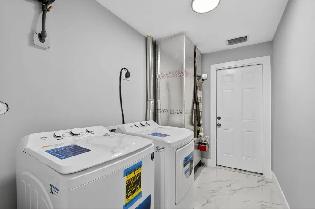 3192 Riddle Road West Palm Beach FL 33406