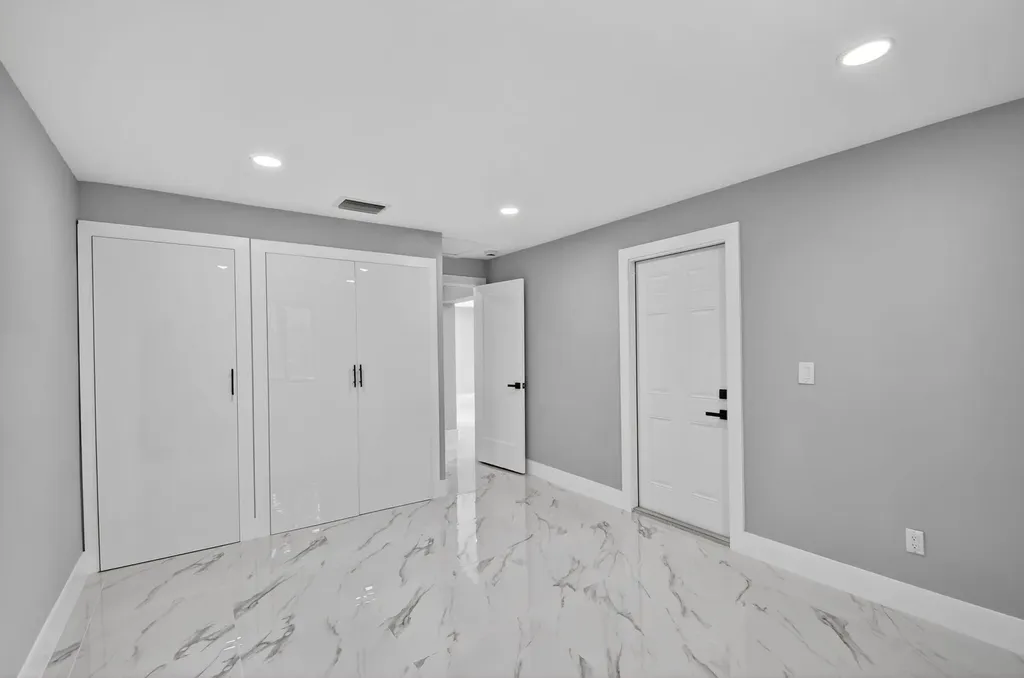 3192 Riddle Road West Palm Beach FL 33406