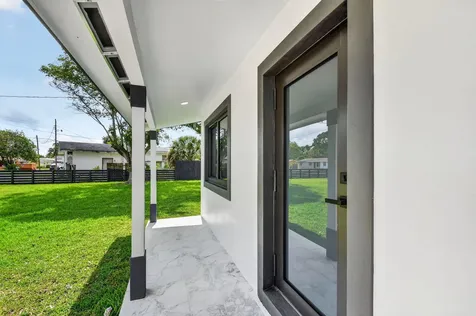 3192 Riddle Road West Palm Beach FL 33406