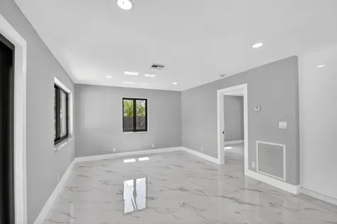 3192 Riddle Road West Palm Beach FL 33406