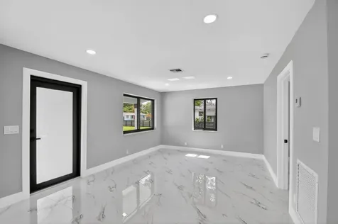 3192 Riddle Road West Palm Beach FL 33406
