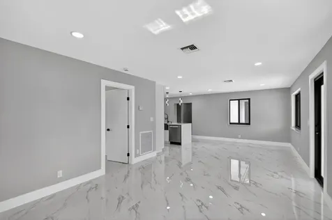 3192 Riddle Road West Palm Beach FL 33406