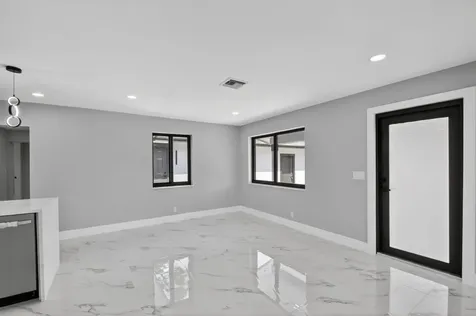 3192 Riddle Road West Palm Beach FL 33406
