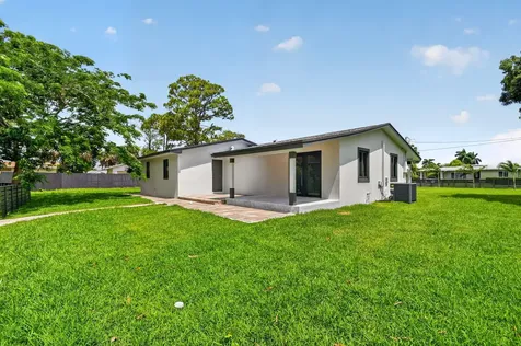 3192 Riddle Road West Palm Beach FL 33406