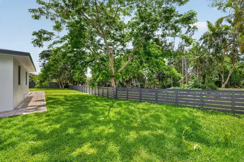 3192 Riddle Road West Palm Beach FL 33406