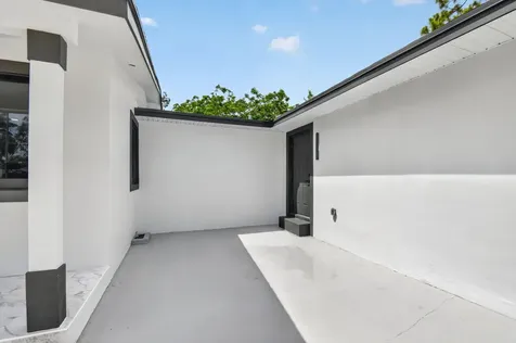 3192 Riddle Road West Palm Beach FL 33406