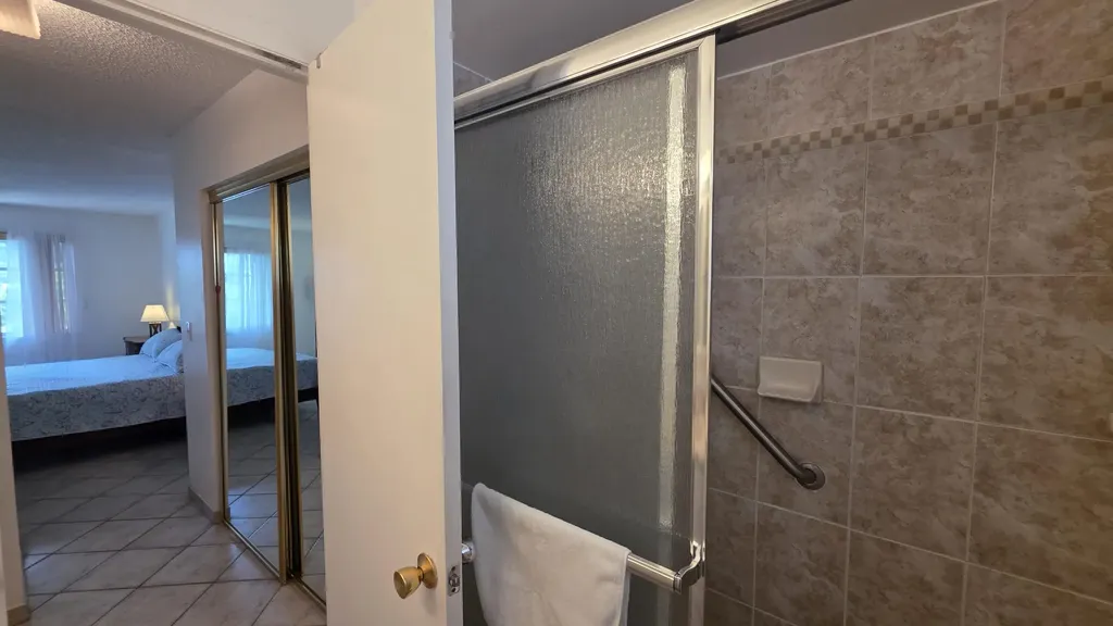 2900 NW 46th Avenue Lauderdale Lakes FL 33313