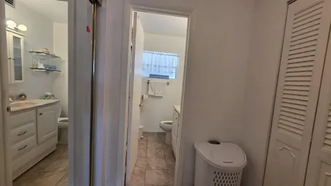 2900 NW 46th Avenue Lauderdale Lakes FL 33313