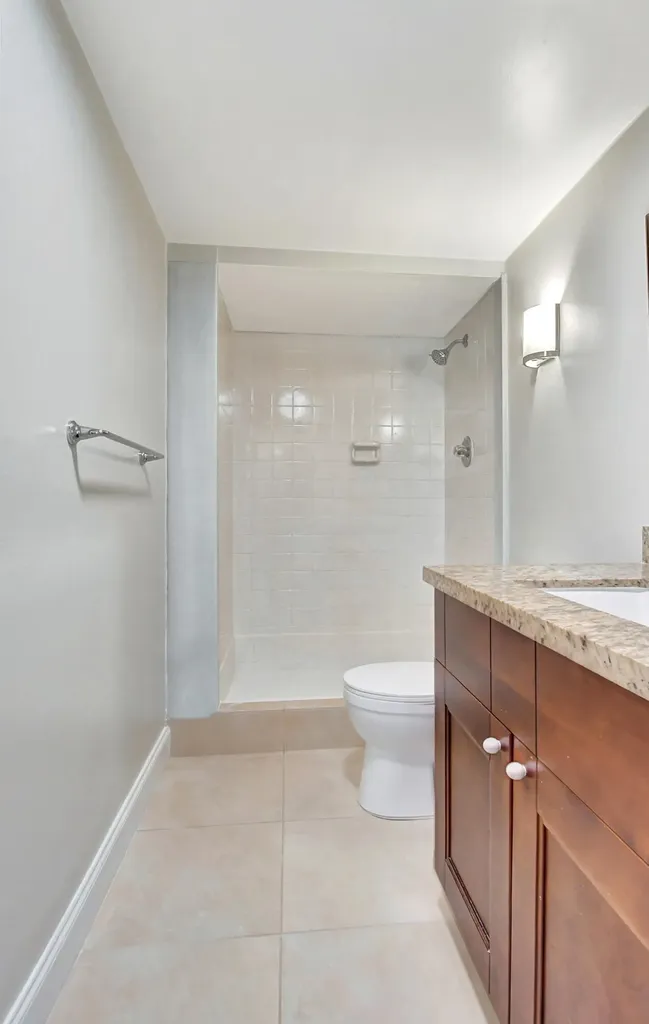 450 NW 20th Street Boca Raton FL 33431