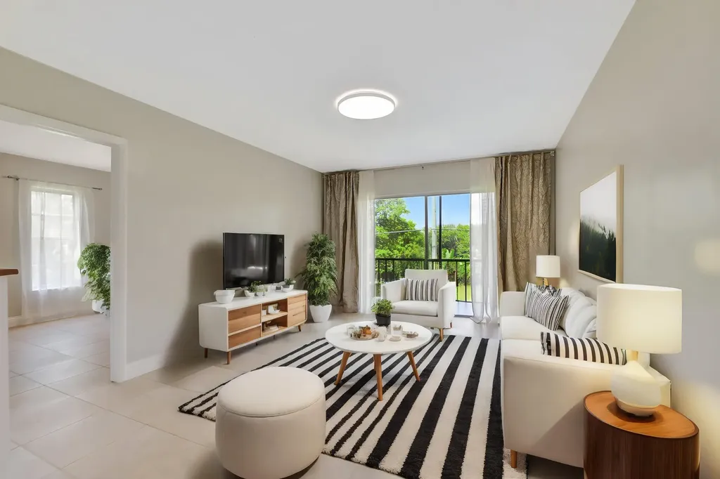 450 NW 20th Street Boca Raton FL 33431