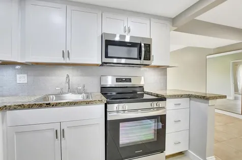 450 NW 20th Street Boca Raton FL 33431