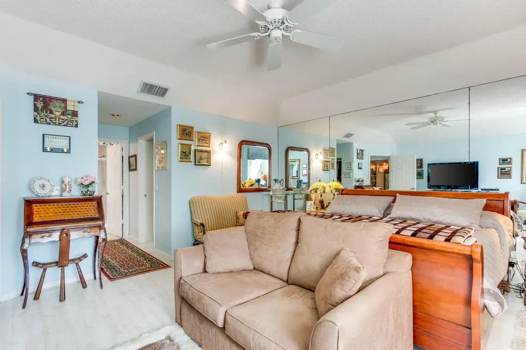 11706 Briarwood Circle Boynton Beach FL 33437