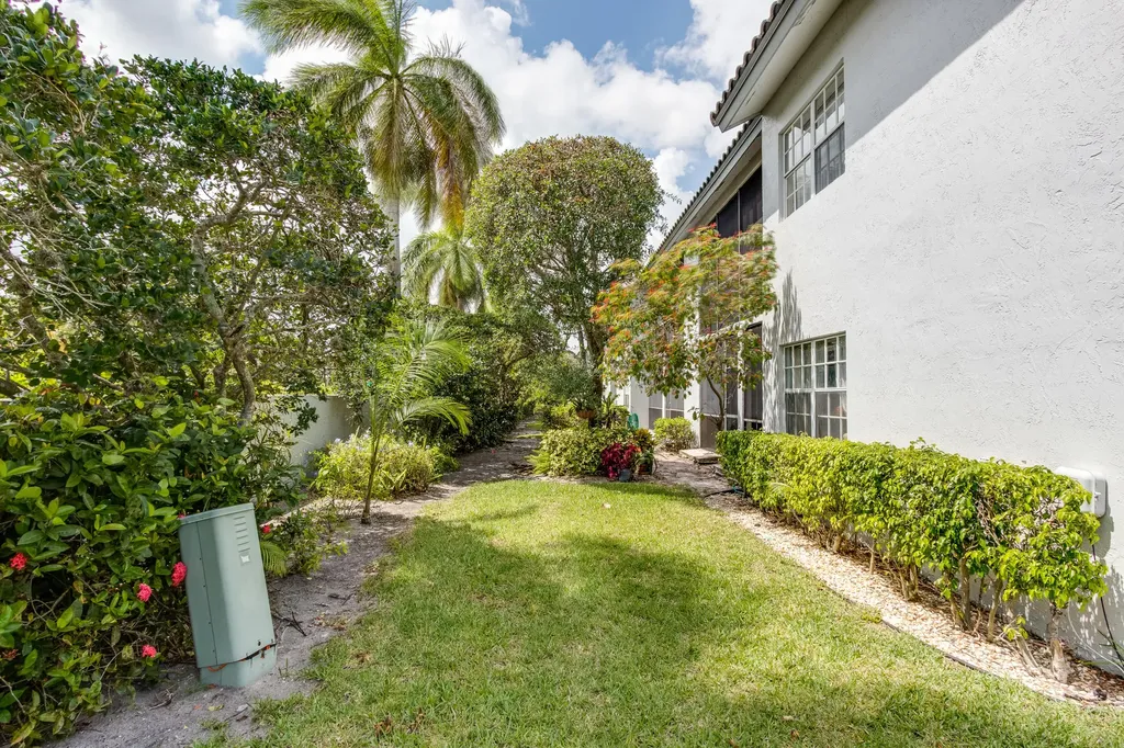 11706 Briarwood Circle Boynton Beach FL 33437