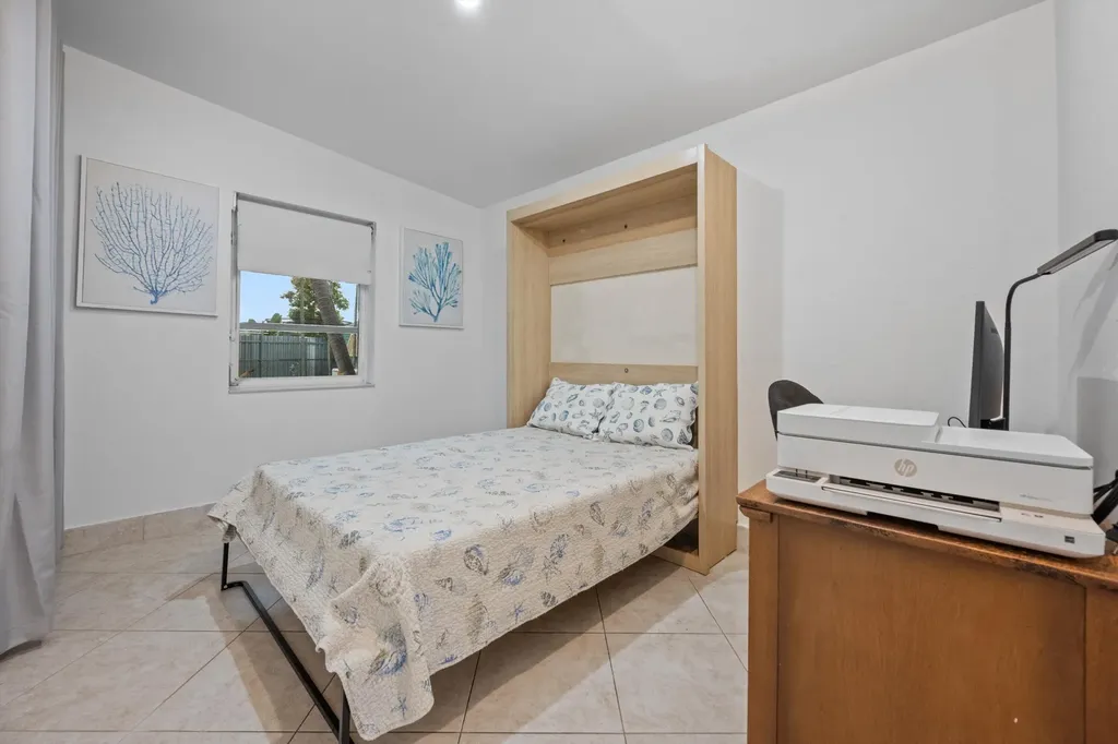 2179 Pepper Road West Palm Beach FL 33415