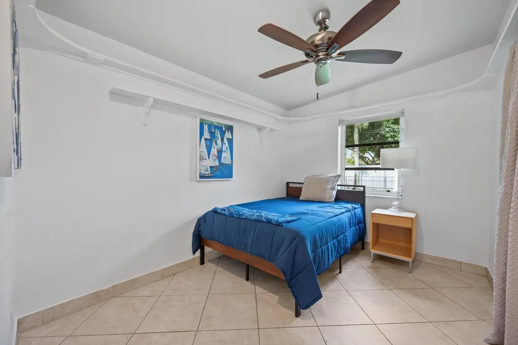 2179 Pepper Road West Palm Beach FL 33415