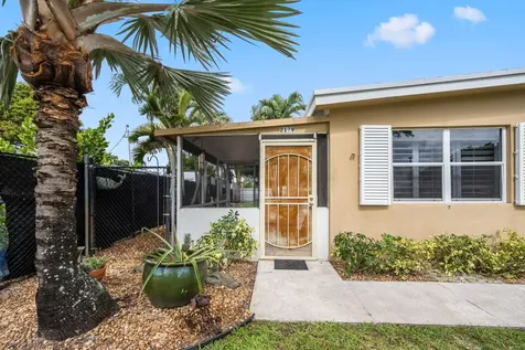 2179 Pepper Road West Palm Beach FL 33415