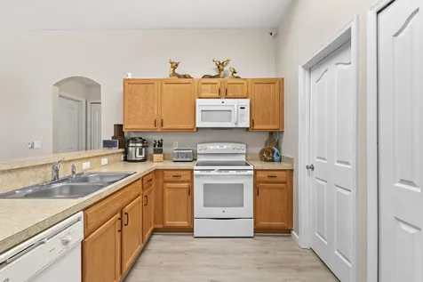 1467 SW Dimperio Avenue Port St Lucie FL 34953