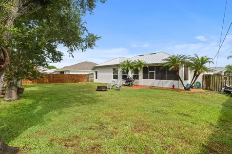 1467 SW Dimperio Avenue Port St Lucie FL 34953