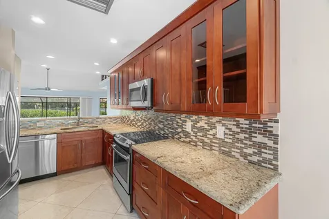 6850 NW 2nd Avenue Boca Raton FL 33487
