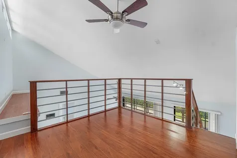 6850 NW 2nd Avenue Boca Raton FL 33487