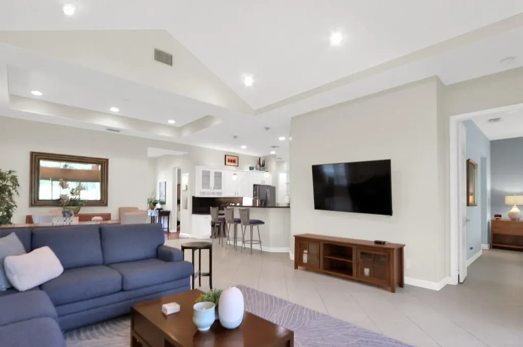 7064 Torrey Pines Circle Port St Lucie FL 34986