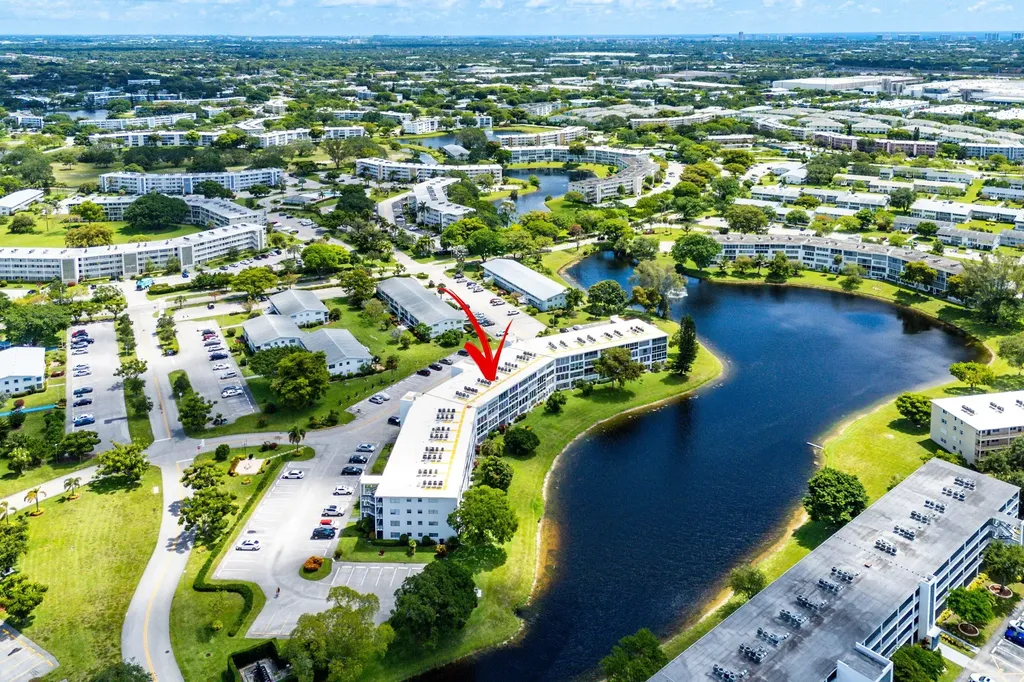 1017 Harwood C Deerfield Beach FL 33442