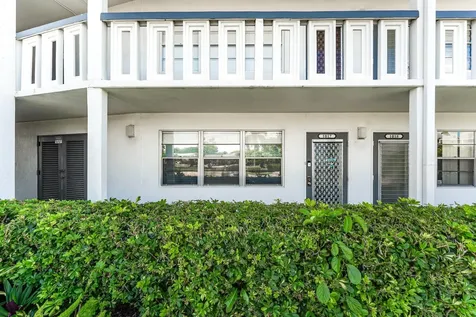 1017 Harwood C Deerfield Beach FL 33442