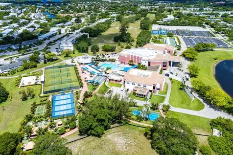 1017 Harwood C Deerfield Beach FL 33442