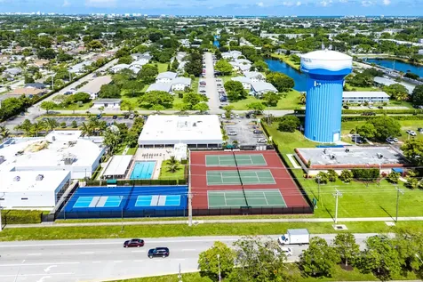 1017 Harwood C Deerfield Beach FL 33442