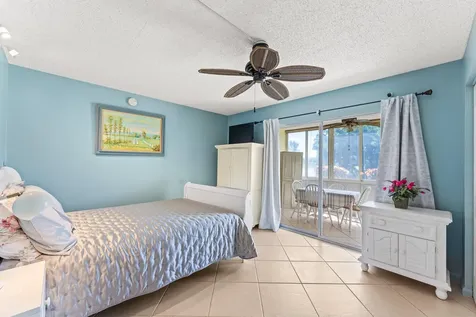 1017 Harwood C Deerfield Beach FL 33442