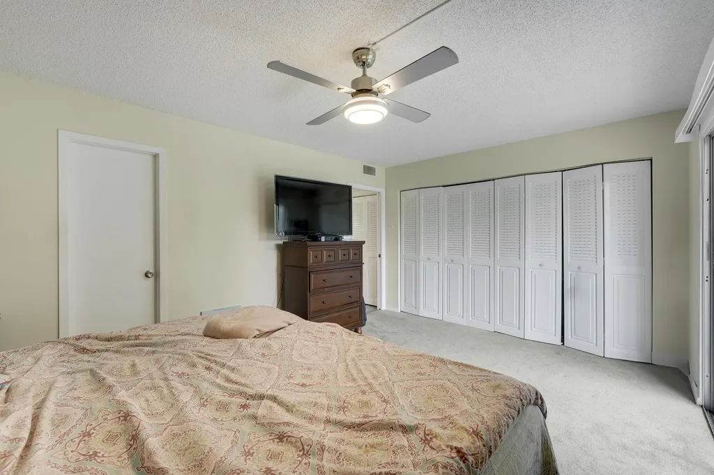 1011, 290, 16, 146 Exeter, Dorset, Mansfield, Mansfield Boca Raton FL 33434