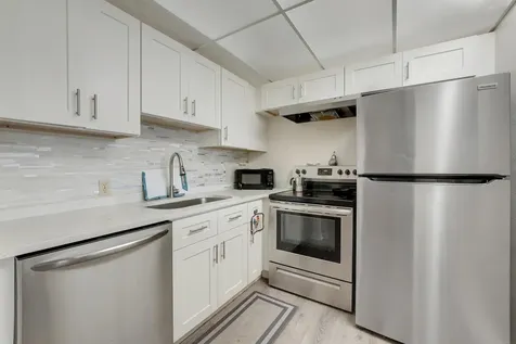 1011, 290, 16, 146 Exeter, Dorset, Mansfield, Mansfield Boca Raton FL 33434
