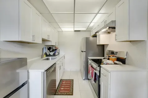 1011, 290, 16, 146 Exeter, Dorset, Mansfield, Mansfield Boca Raton FL 33434