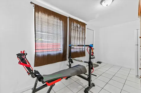 7904 SW 8th Street North Lauderdale FL 33068