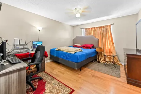 7904 SW 8th Street North Lauderdale FL 33068