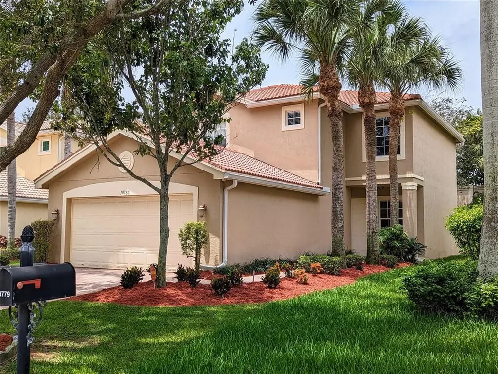 10785 Paperbark Place Boynton Beach FL 33437