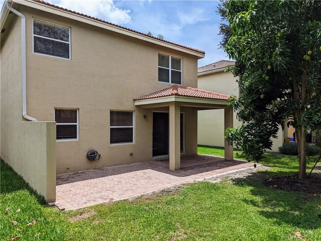 10785 Paperbark Place Boynton Beach FL 33437