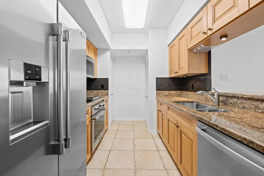 347 N New River Drive Drive E Fort Lauderdale FL 33301