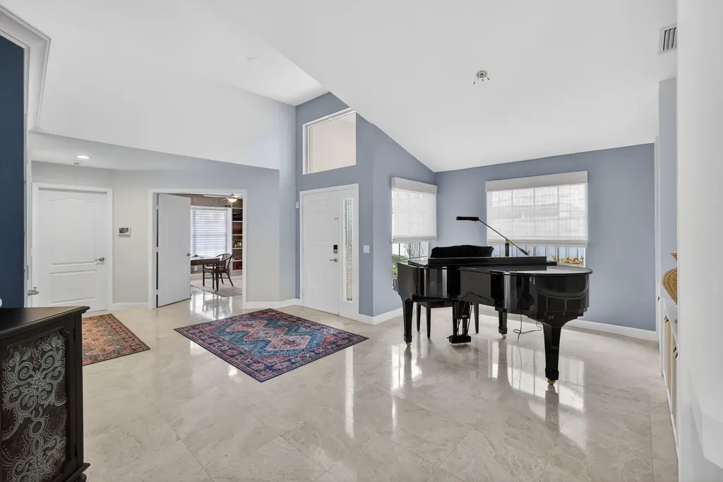 108 Eagleton Lane Palm Beach Gardens FL 33418