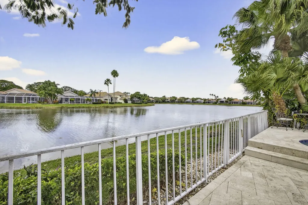 108 Eagleton Lane Palm Beach Gardens FL 33418