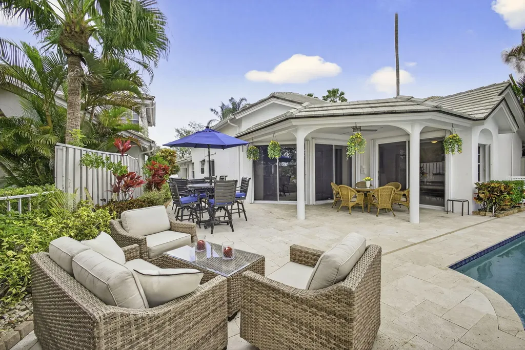 108 Eagleton Lane Palm Beach Gardens FL 33418