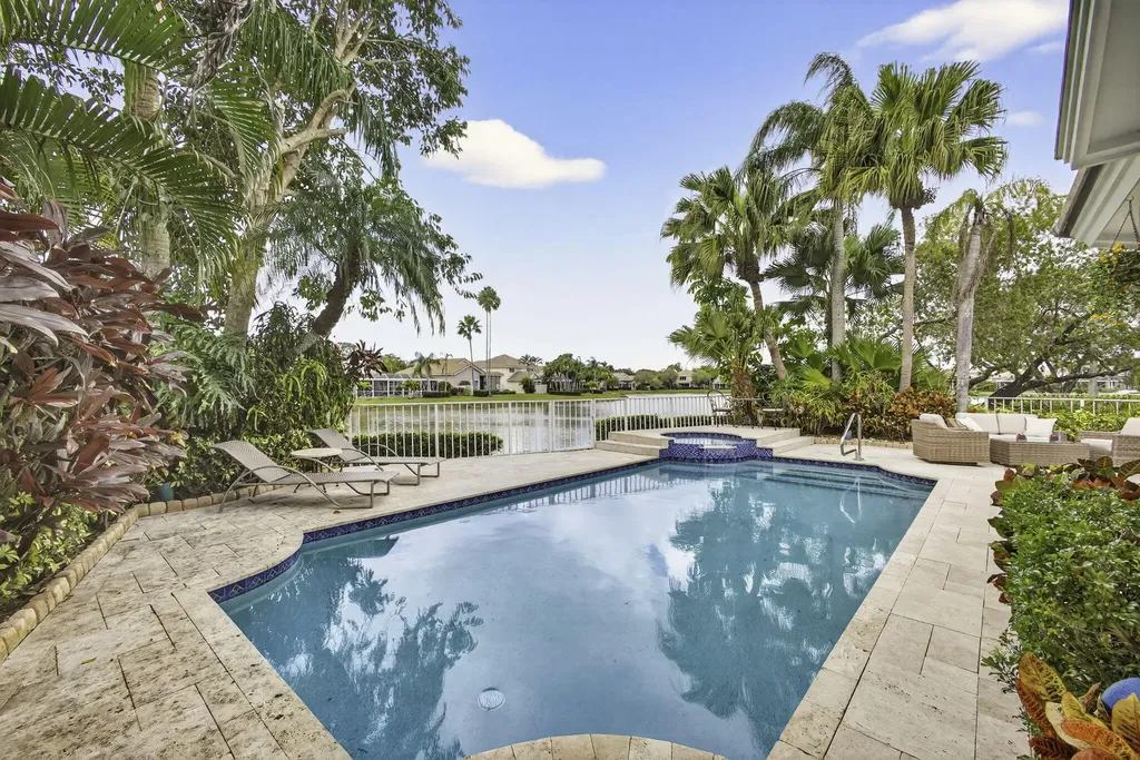 108 Eagleton Lane Palm Beach Gardens FL 33418