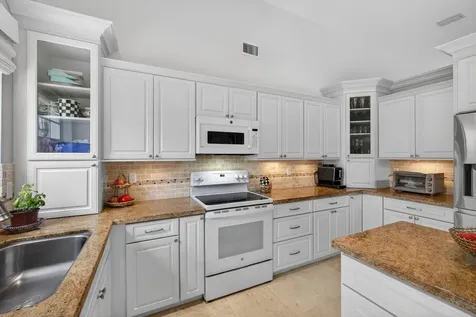 108 Eagleton Lane Palm Beach Gardens FL 33418