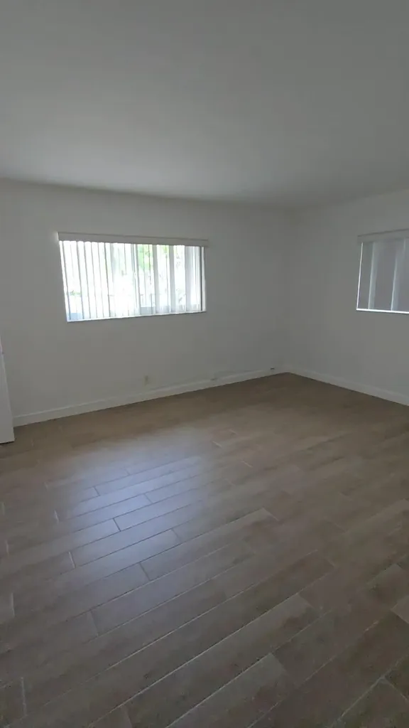 2851 NE 30th Street Fort Lauderdale FL 33306