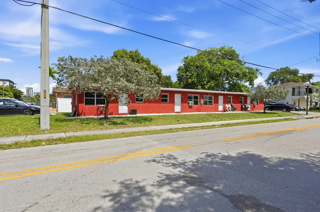 840 NW 3rd Street Fort Lauderdale FL 33311
