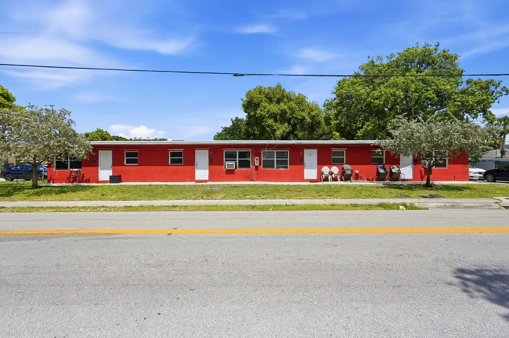 840 NW 3rd Street Fort Lauderdale FL 33311