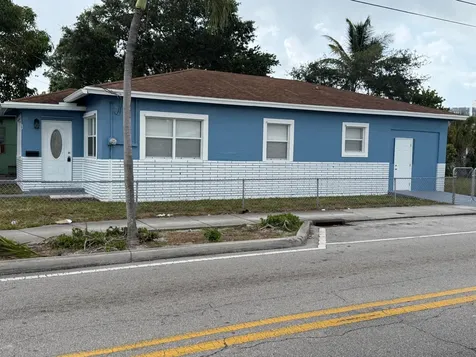 926 14th Street West Palm Beach FL 33401
