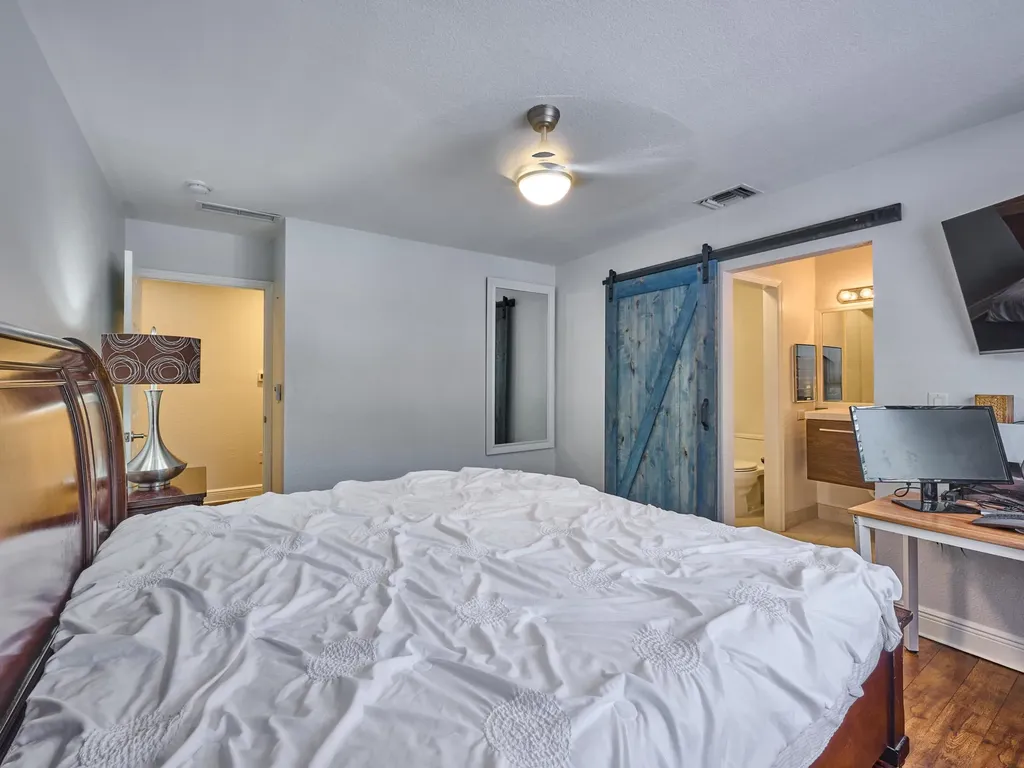 6725 Old Farm Trail Boynton Beach FL 33437